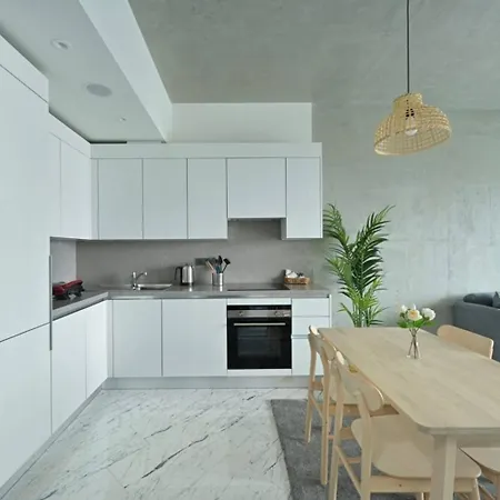 Gorgeous Modern 1bd Terracepoolviews! #183 Apartamento *