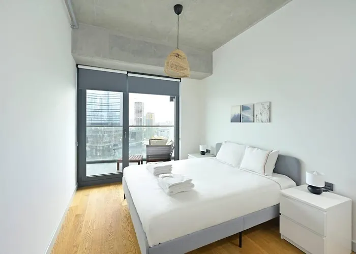 Gorgeous Modern 1bd Terracepoolviews! #183 Apartment