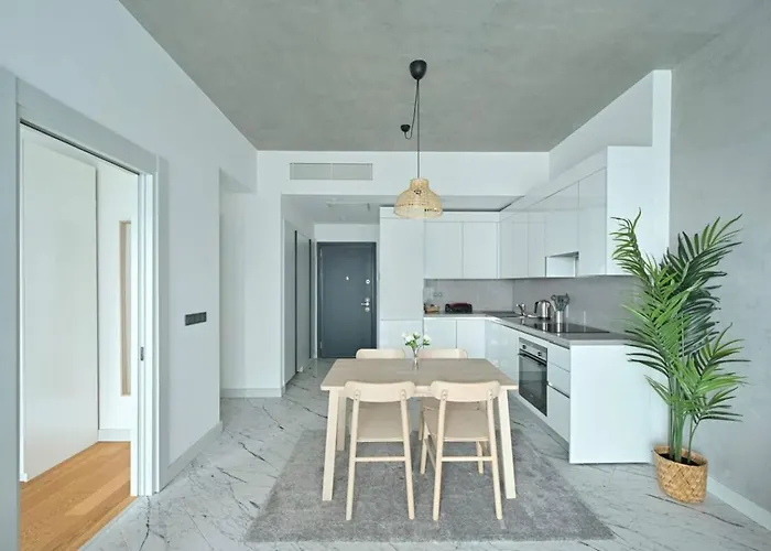 Gorgeous Modern 1bd Terracepoolviews! #183 *