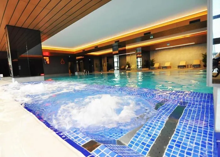 Gorgeous Modern 1bd Terracepoolviews! #183 Istanbul